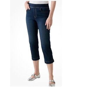 NWT Gloria Vanderbilt Amanda Pull On Capris Slimming Panel New Sz 10 Stretch $46